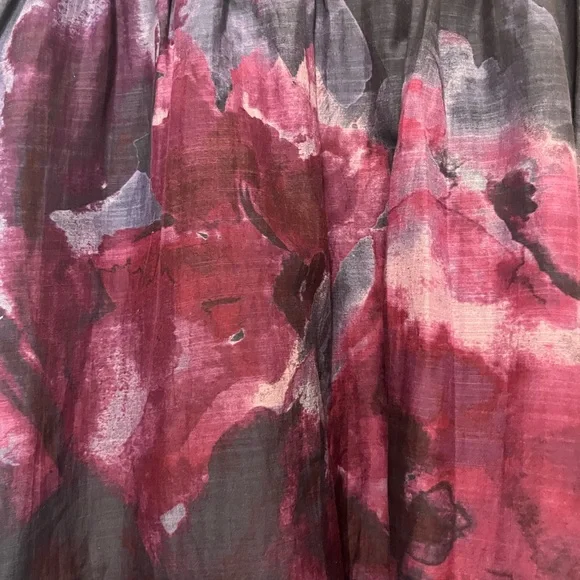 Neuman Marcus Ella RoseElegant Purple and Pink Floral Dress. - Picture 5 of 5